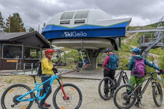 Introduction course to lift accessed biking